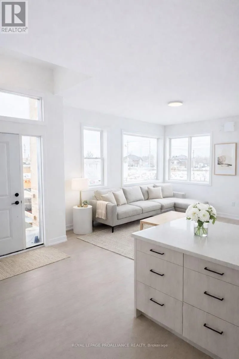 207 - 515 (BLK 59) JOSEPH GALE STREET #207