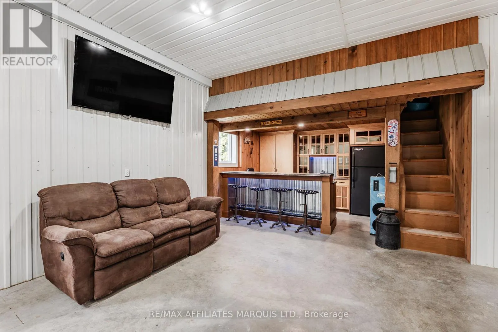 20251 KENYON CONC RD 1 CONCESSION