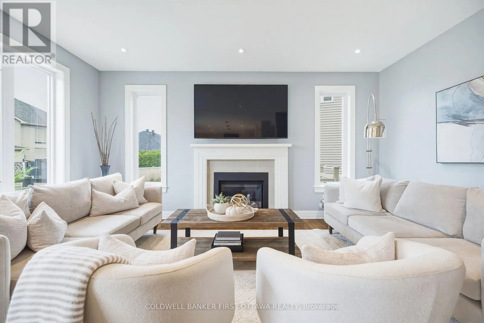 529 ADAMSON CRESCENT