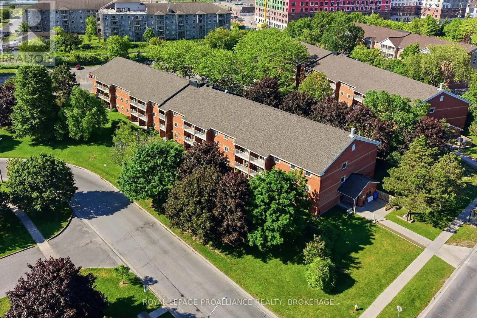 217 - 573 ARMSTRONG ROAD #217
