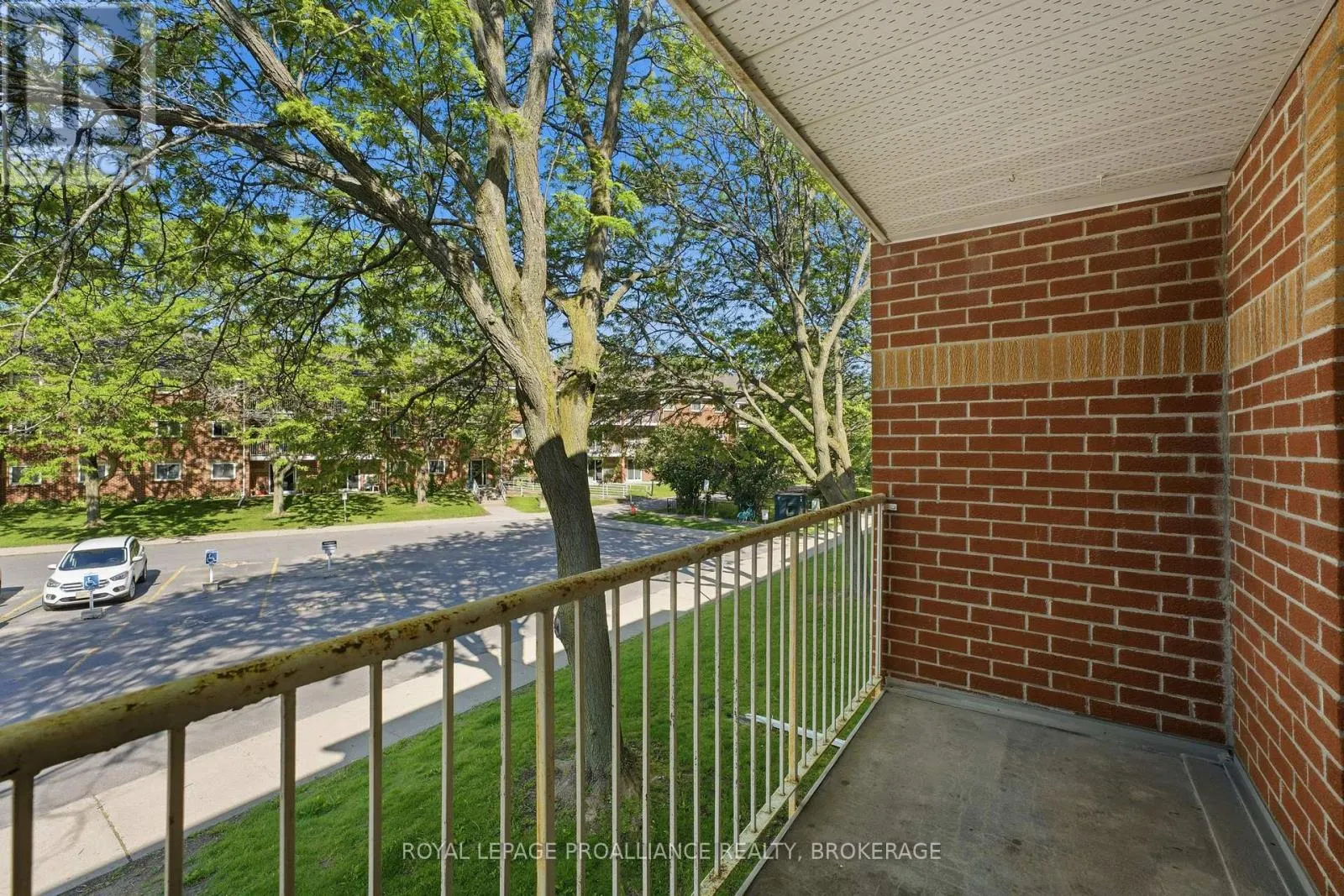 217 - 573 ARMSTRONG ROAD #217
