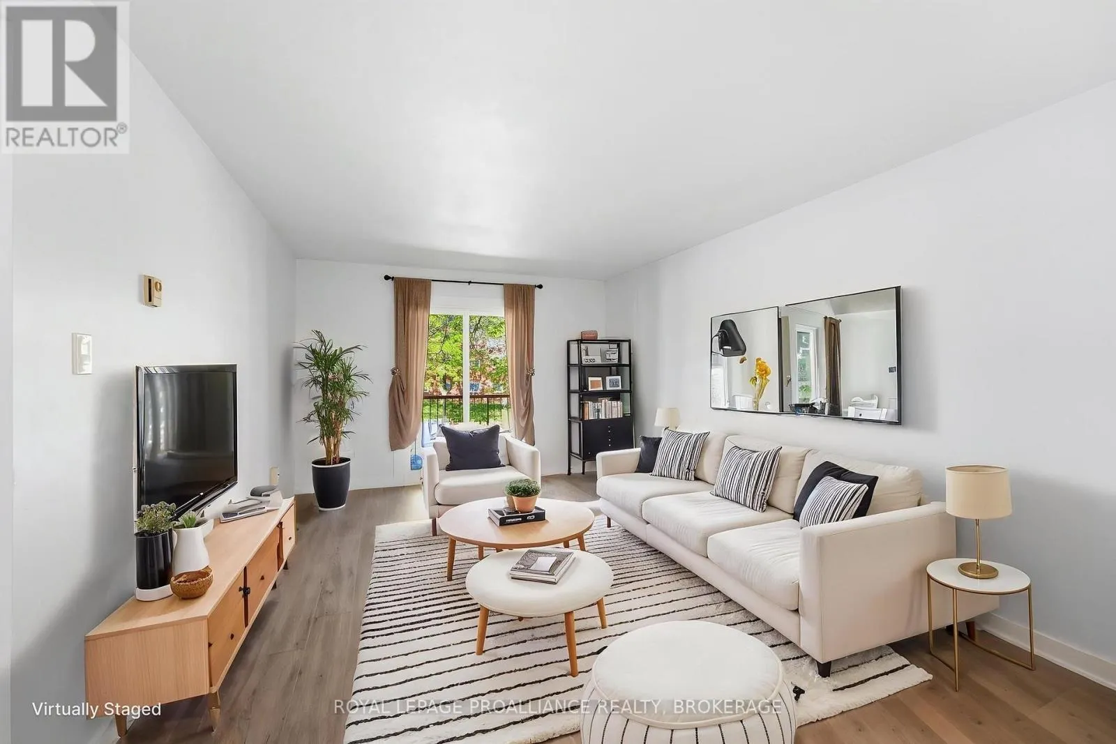 217 - 573 ARMSTRONG ROAD #217
