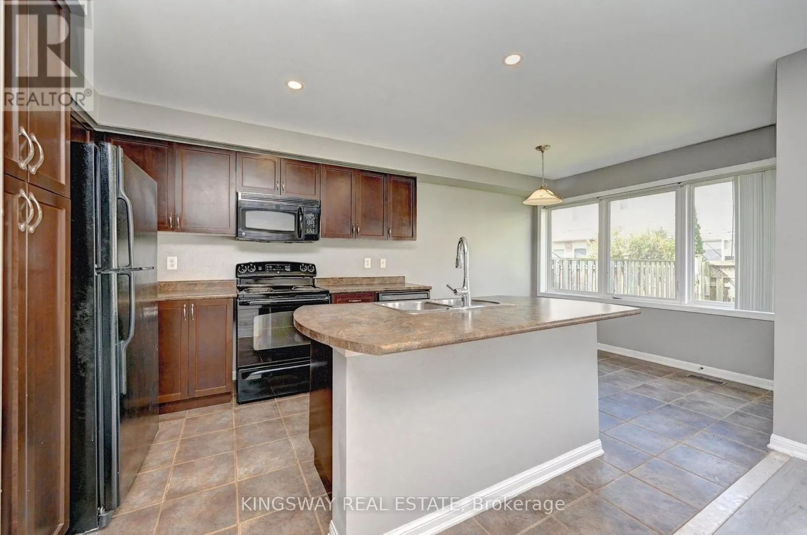 103 BLACKBIRD CIRCLE
