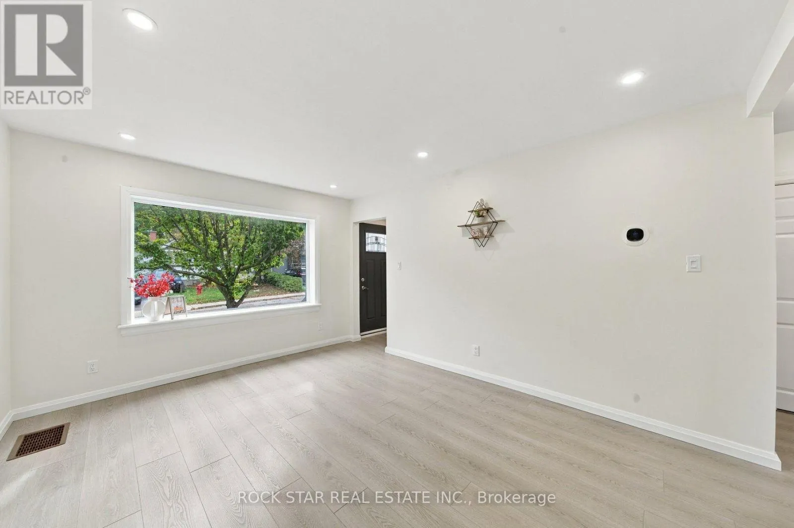 294 EAST 28TH STREET