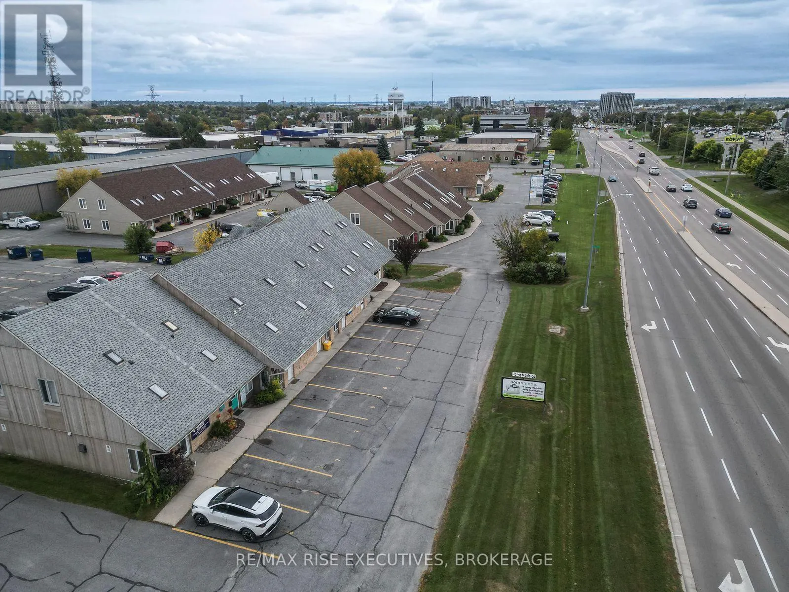 8 - 637 NORRIS COURT #8
