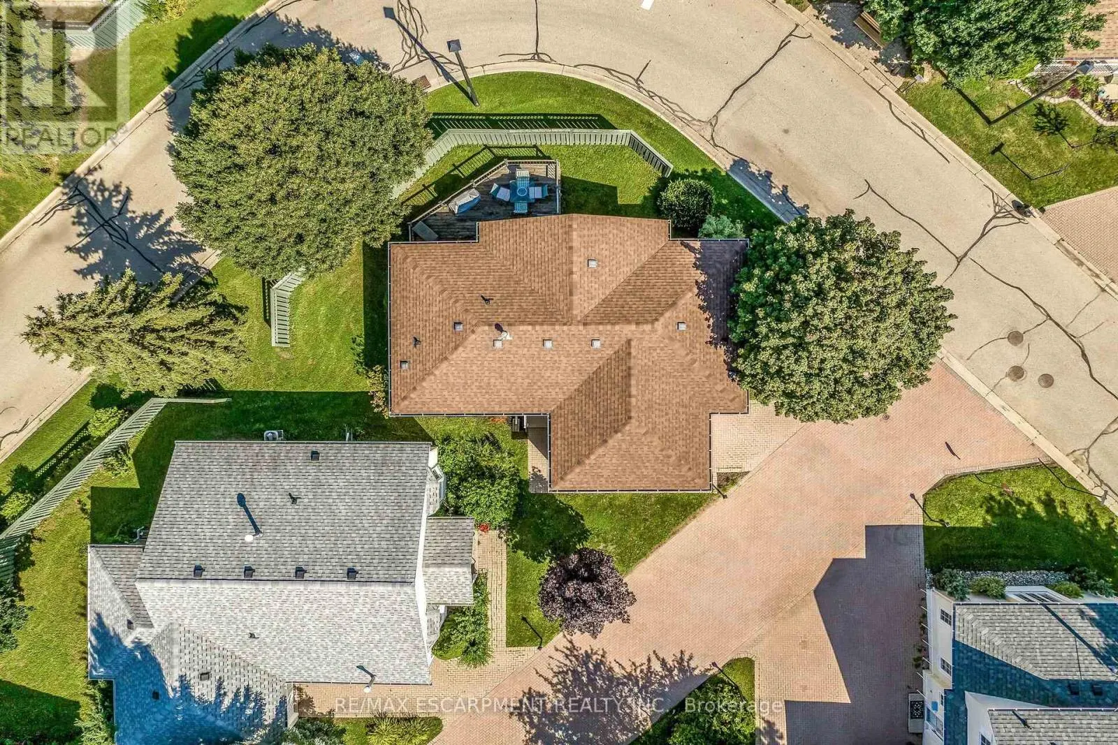 376 SILVERBIRCH BOULEVARD