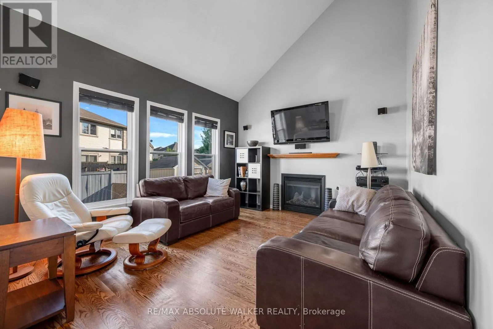 1046 FIELDFAIR WAY