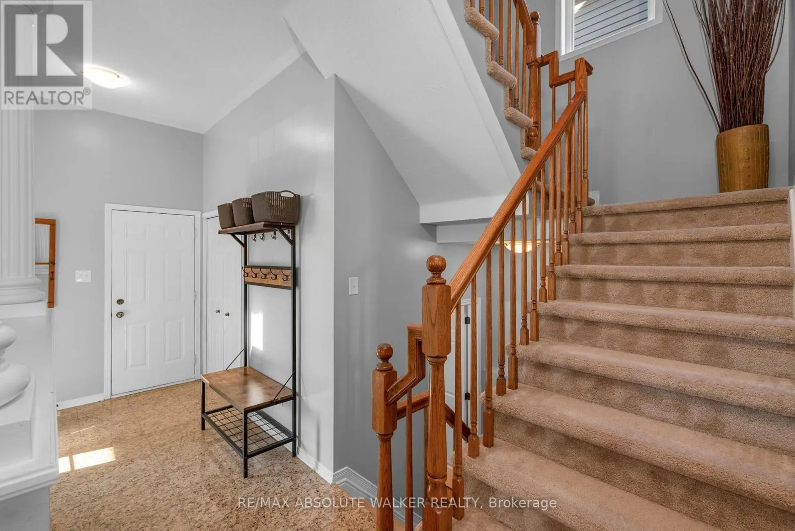 1046 FIELDFAIR WAY
