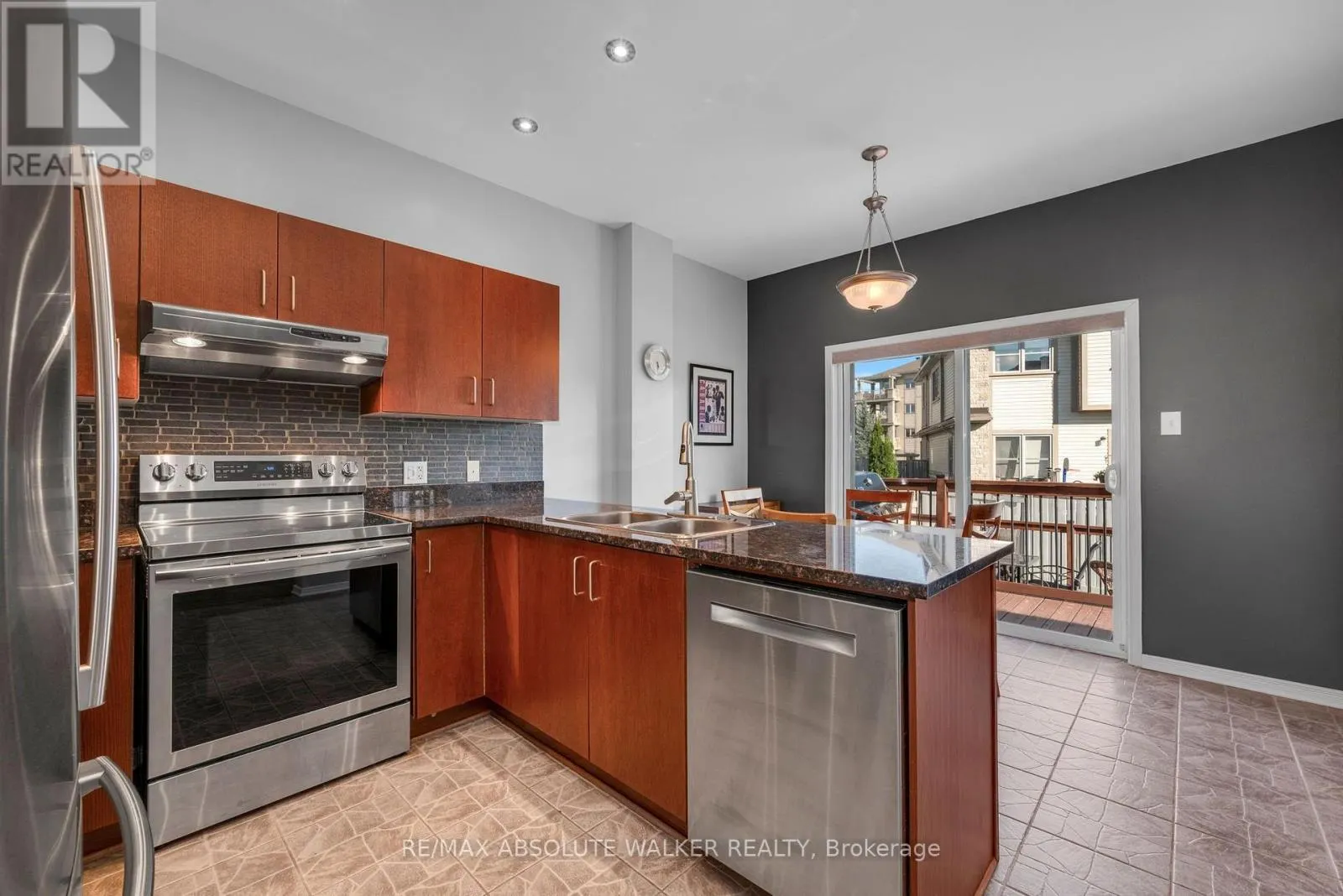 1046 FIELDFAIR WAY