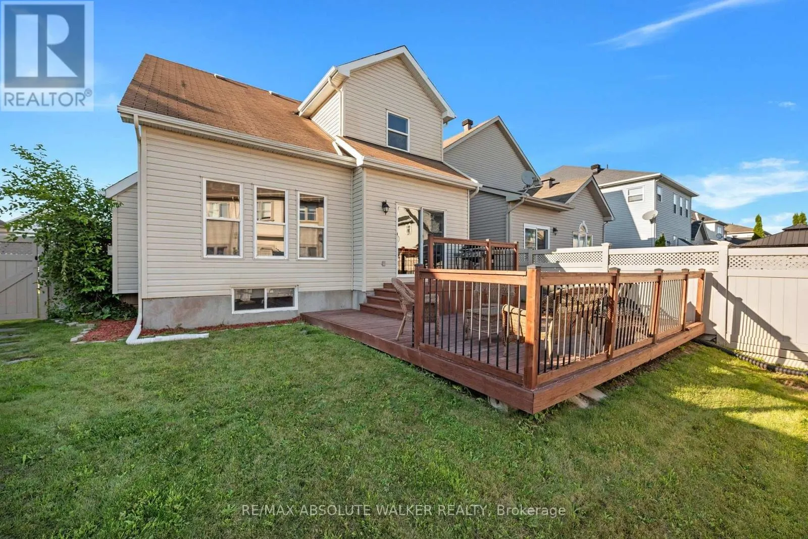 1046 FIELDFAIR WAY