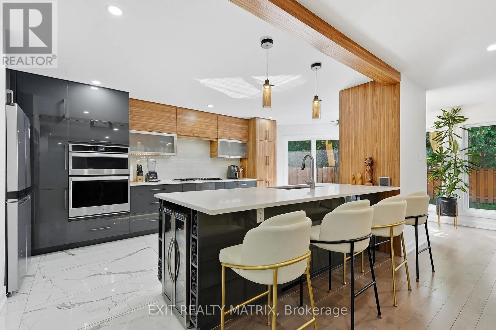 636 MERKLEY DRIVE
