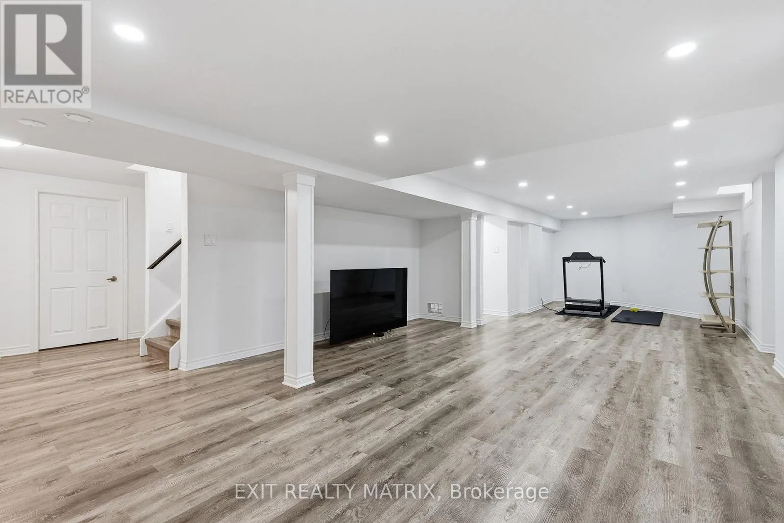 636 MERKLEY DRIVE
