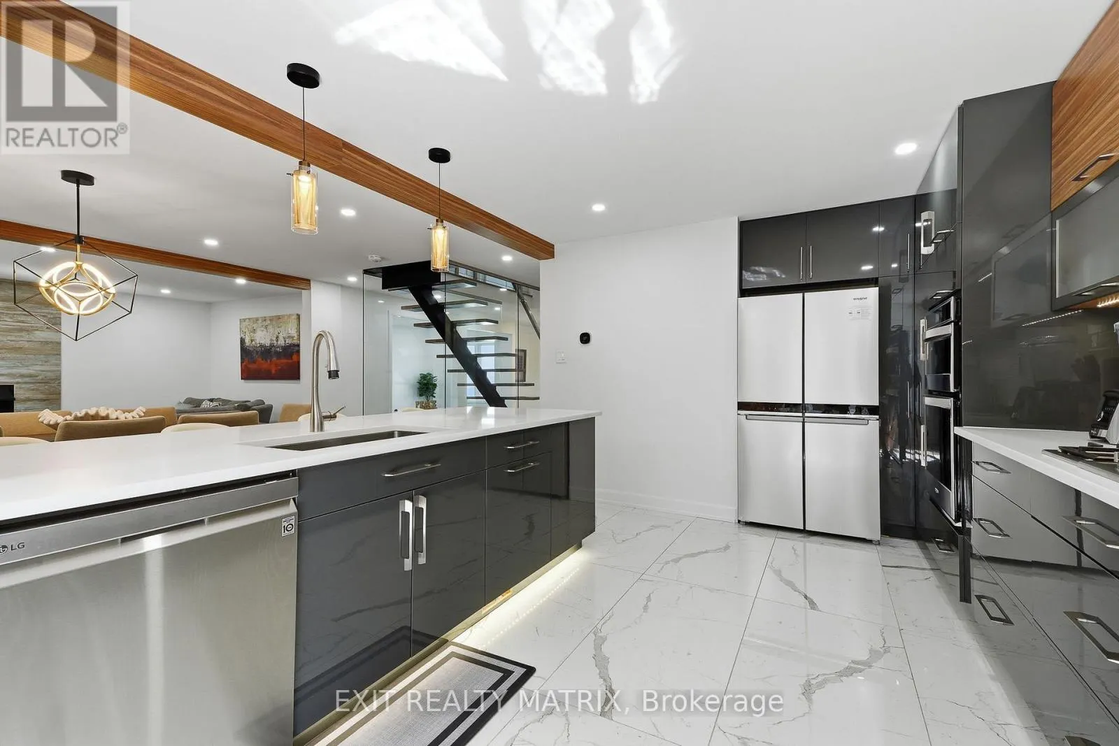 636 MERKLEY DRIVE