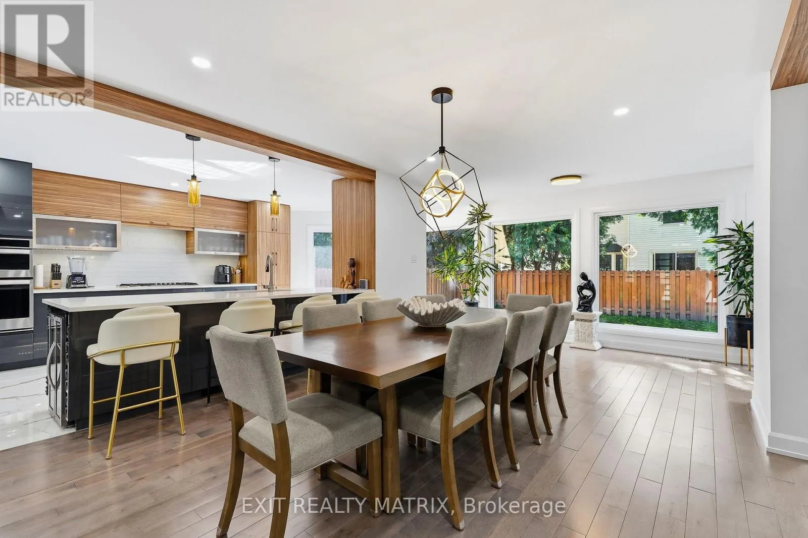 636 MERKLEY DRIVE