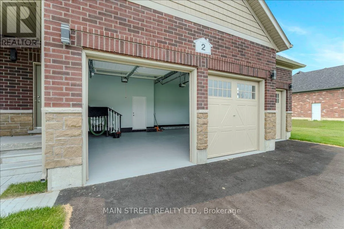 2 BAY VISTA GATE