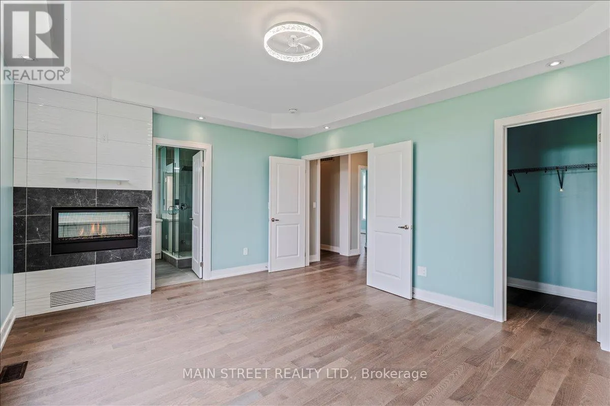 2 BAY VISTA GATE
