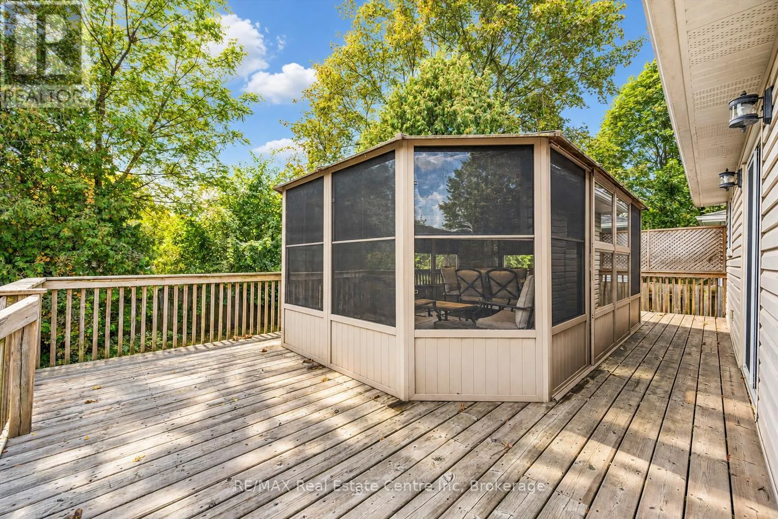 35 EASTVIEW ROAD