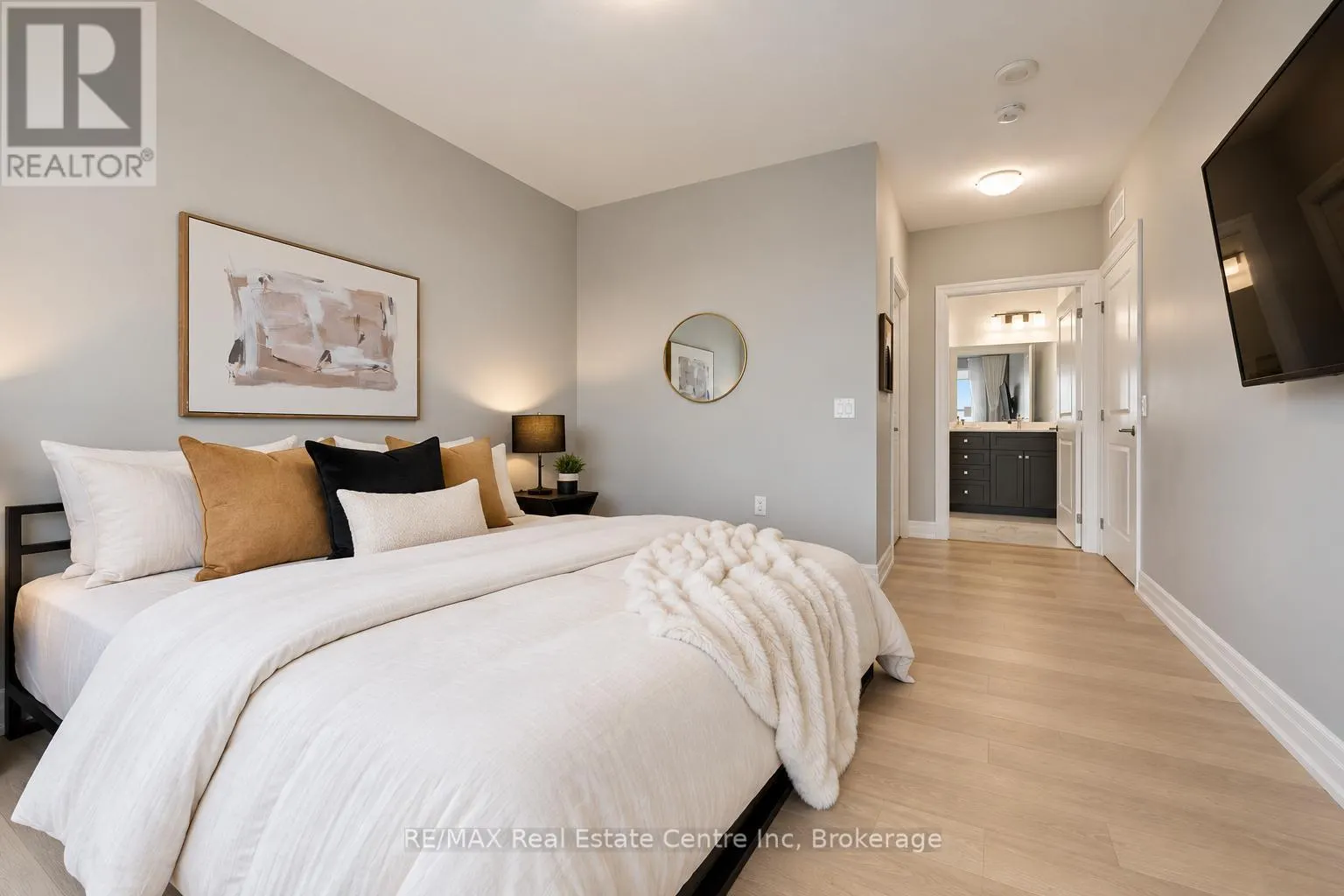 707 - 1880 GORDON STREET #707