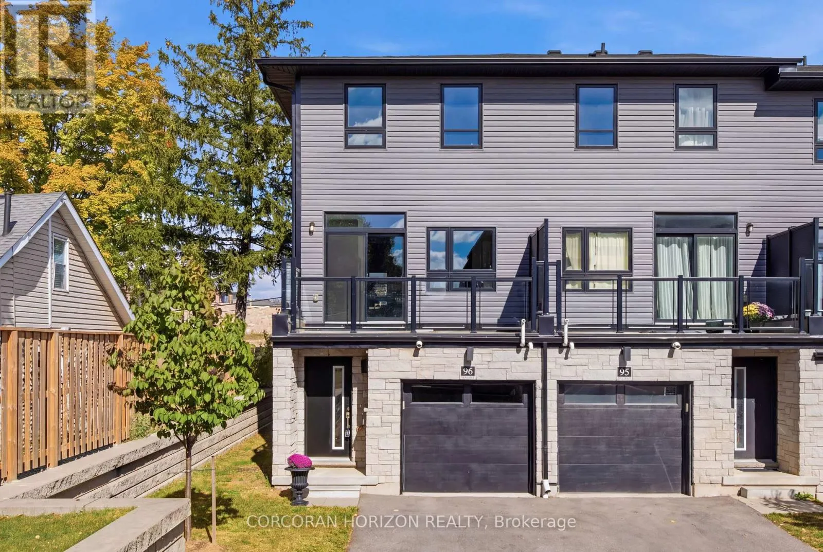 96 - 51 SPARROW AVENUE