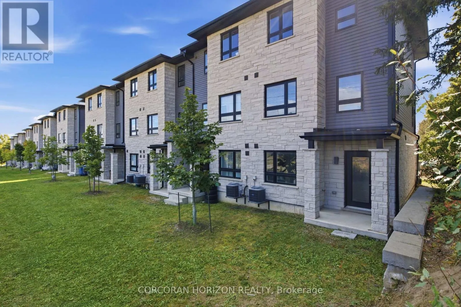 96 - 51 SPARROW AVENUE
