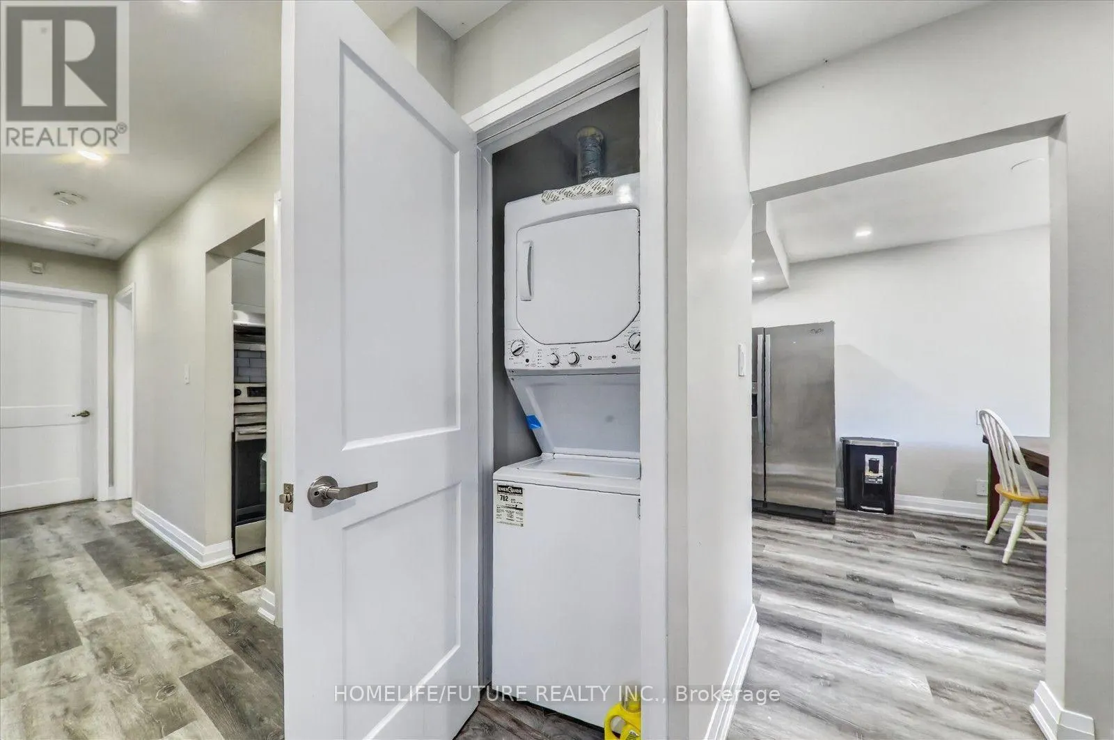 ROOM A - 7 CARDILL CRESCENT