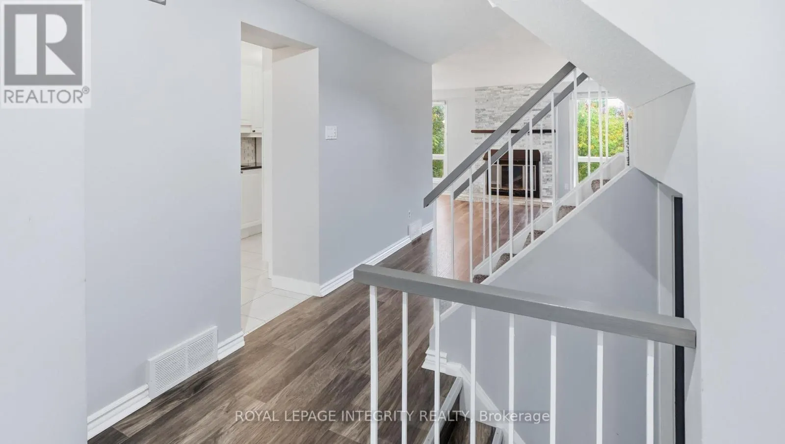 29 - 1080 ORMES PLACE