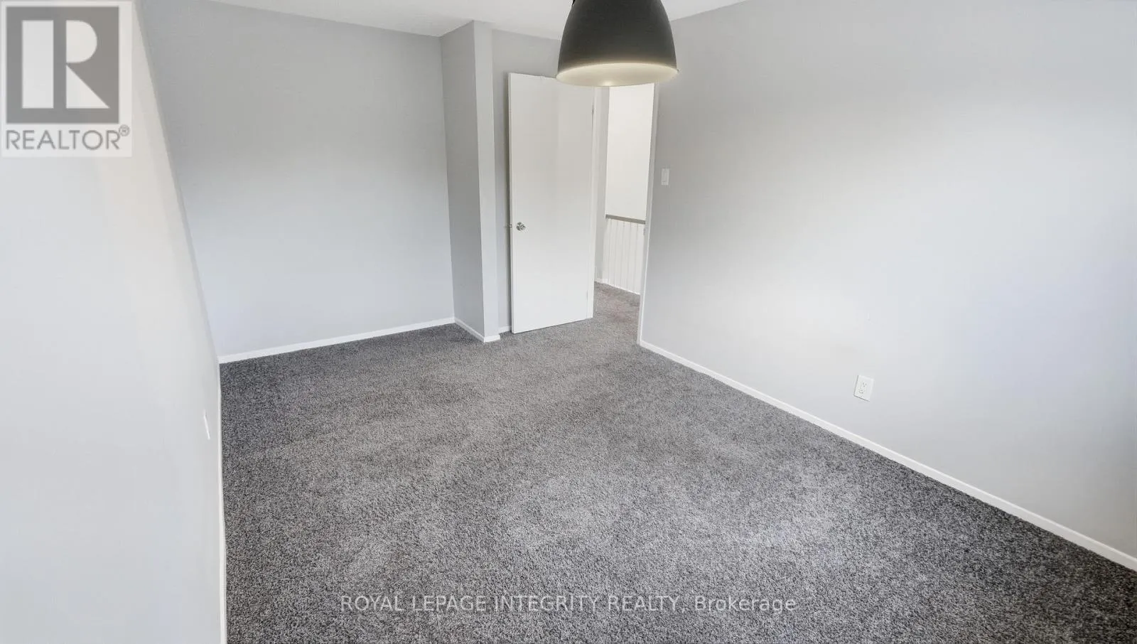 29 - 1080 ORMES PLACE