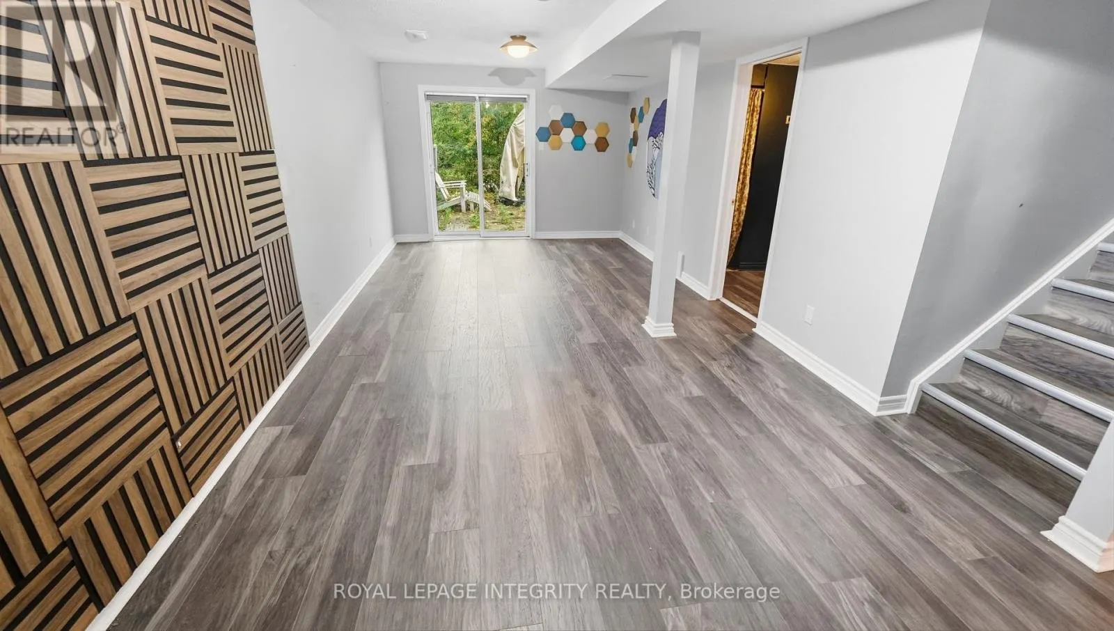 29 - 1080 ORMES PLACE