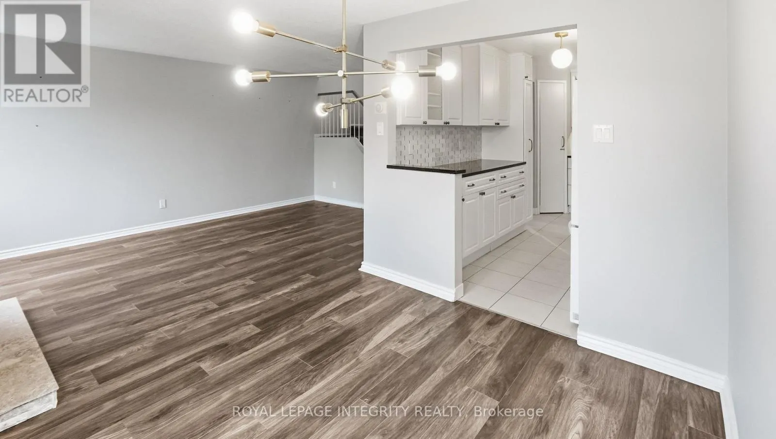 29 - 1080 ORMES PLACE