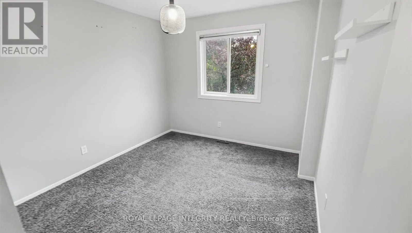 29 - 1080 ORMES PLACE