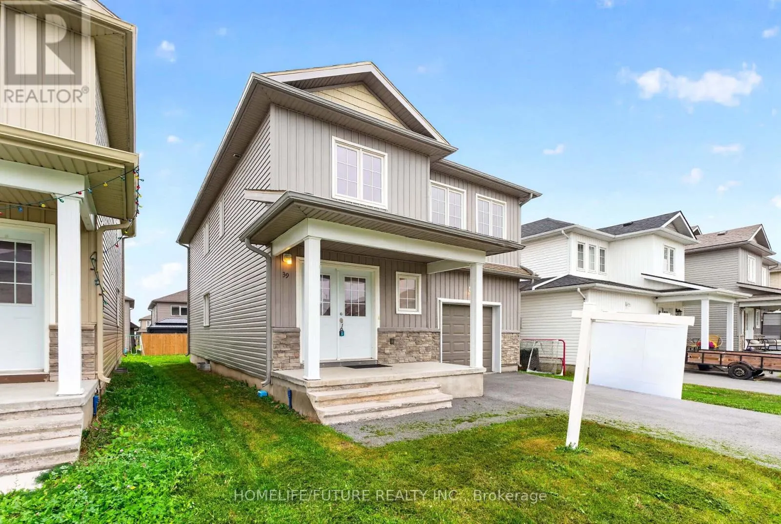 39 BRENNAN CRESCENT