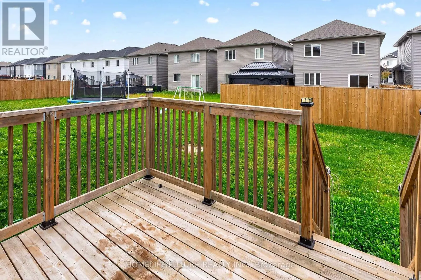 39 BRENNAN CRESCENT