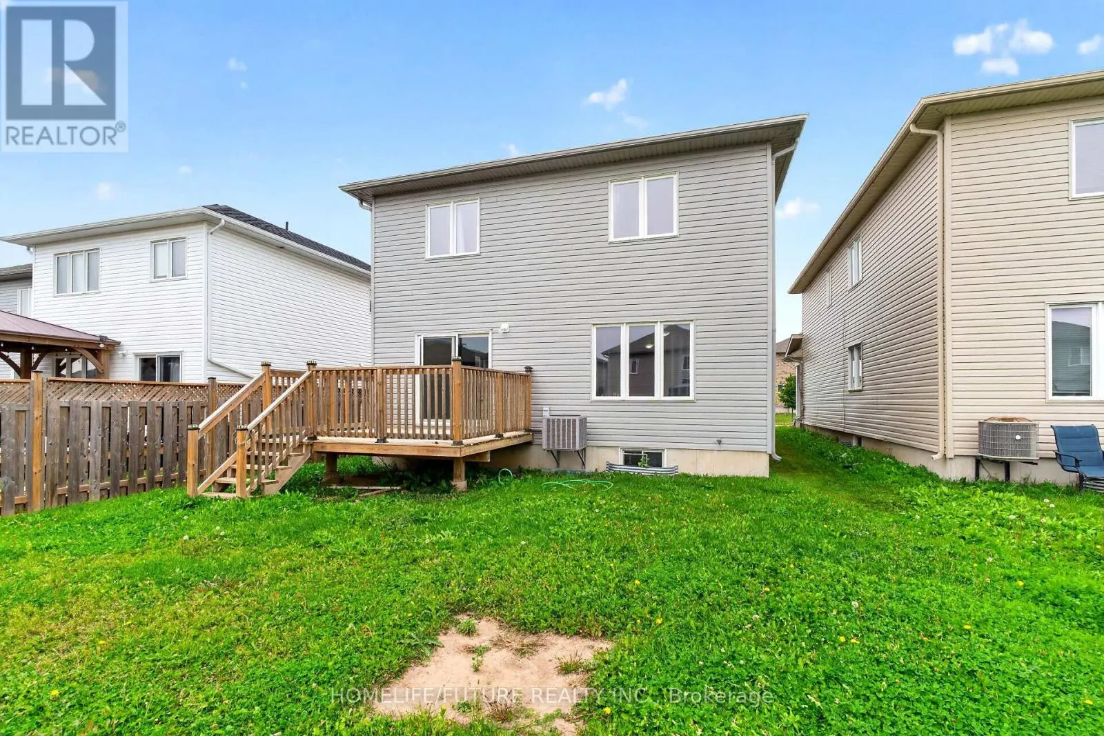 39 BRENNAN CRESCENT