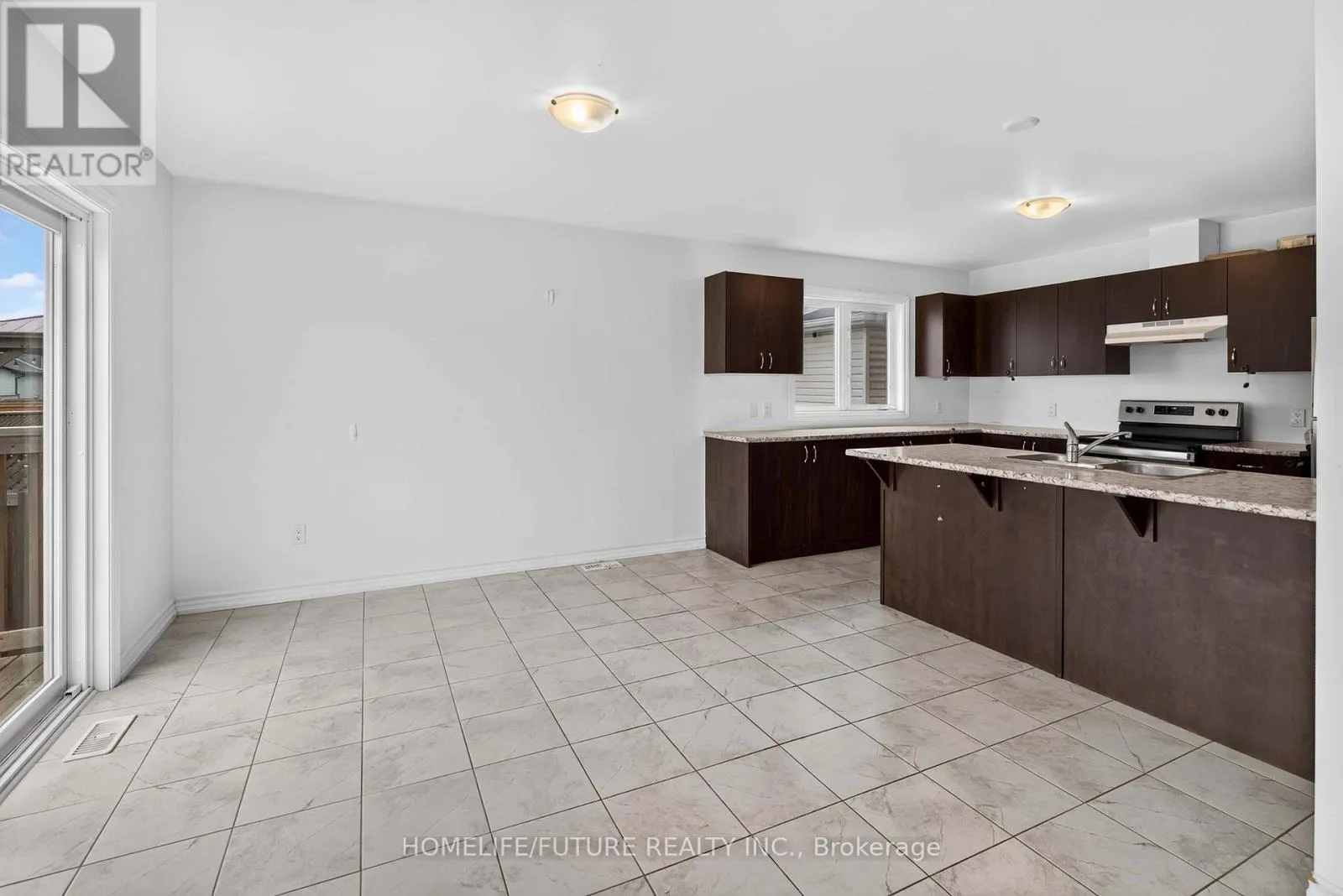 39 BRENNAN CRESCENT
