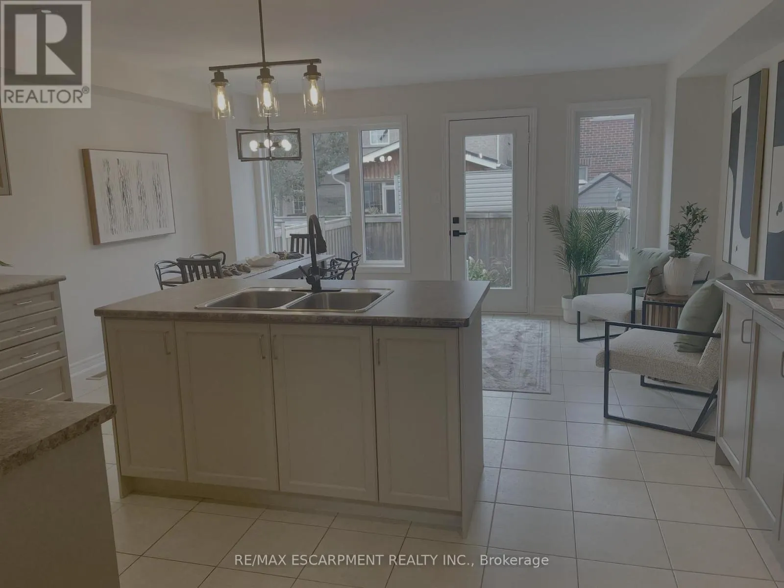 123 SKINNER ROAD