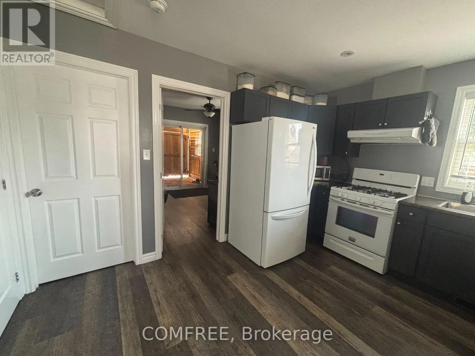 287 BROCK STREET