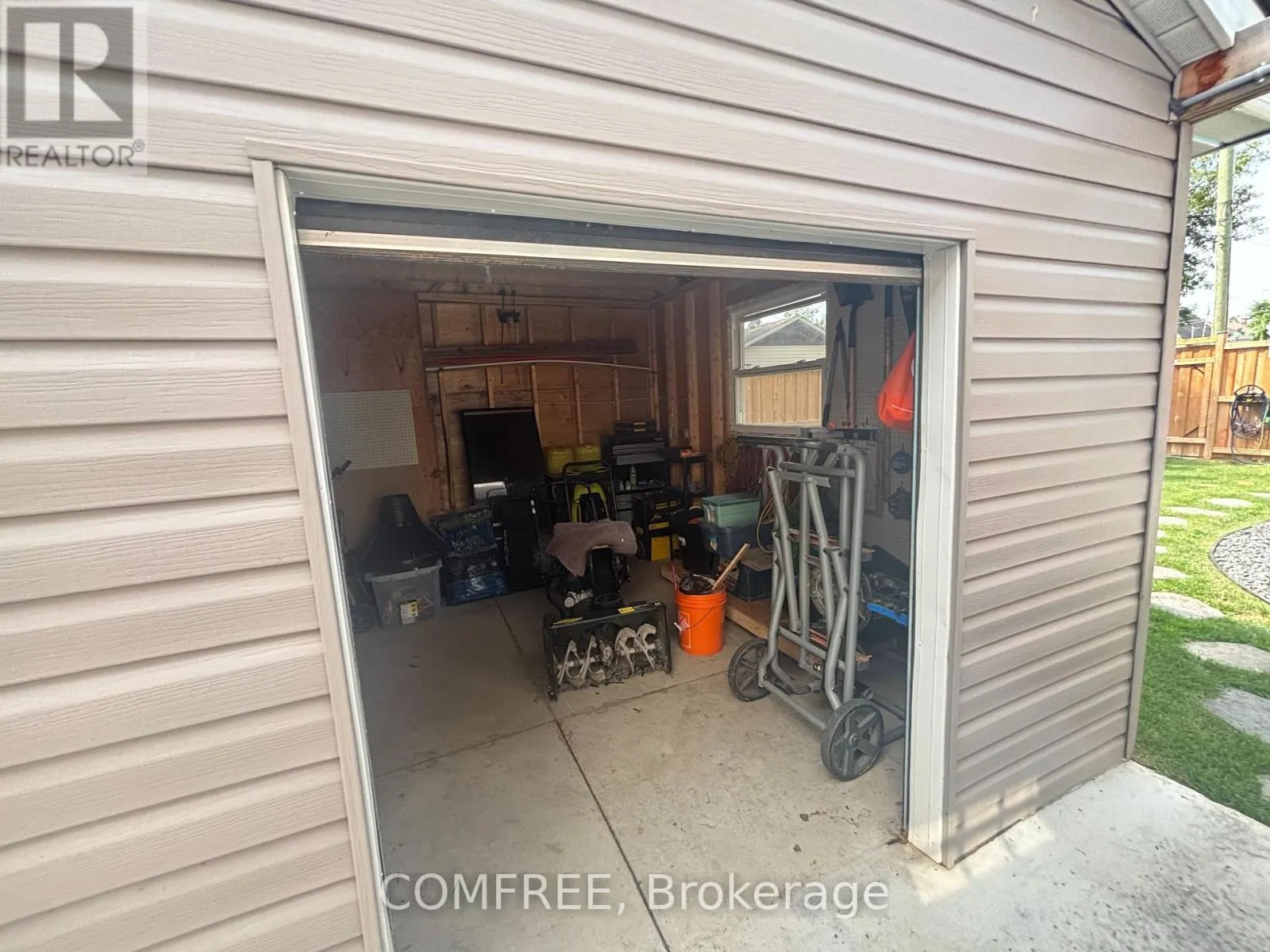287 BROCK STREET