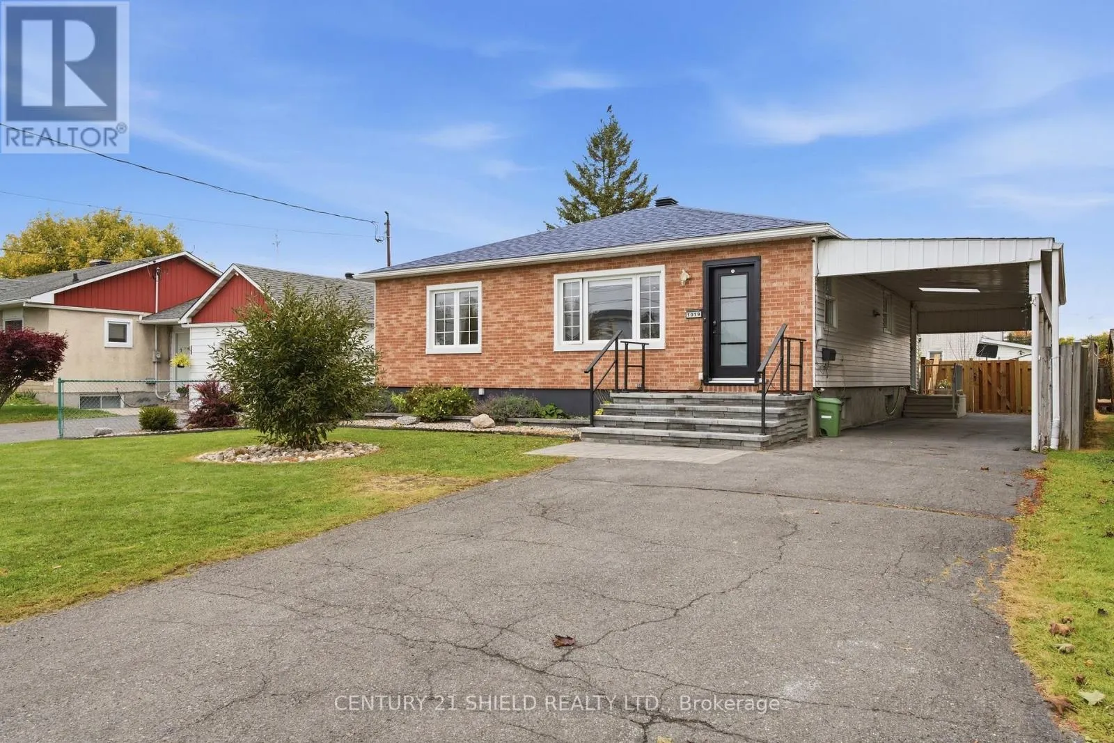 1019 MIRON AVENUE