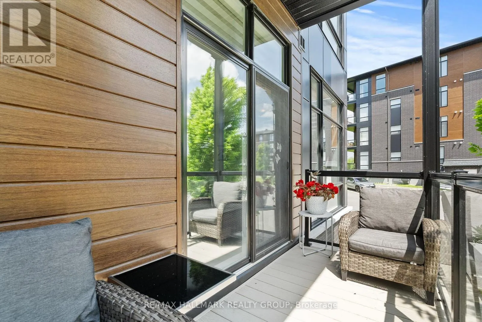 101 - 120 CORTILE PRIVATE