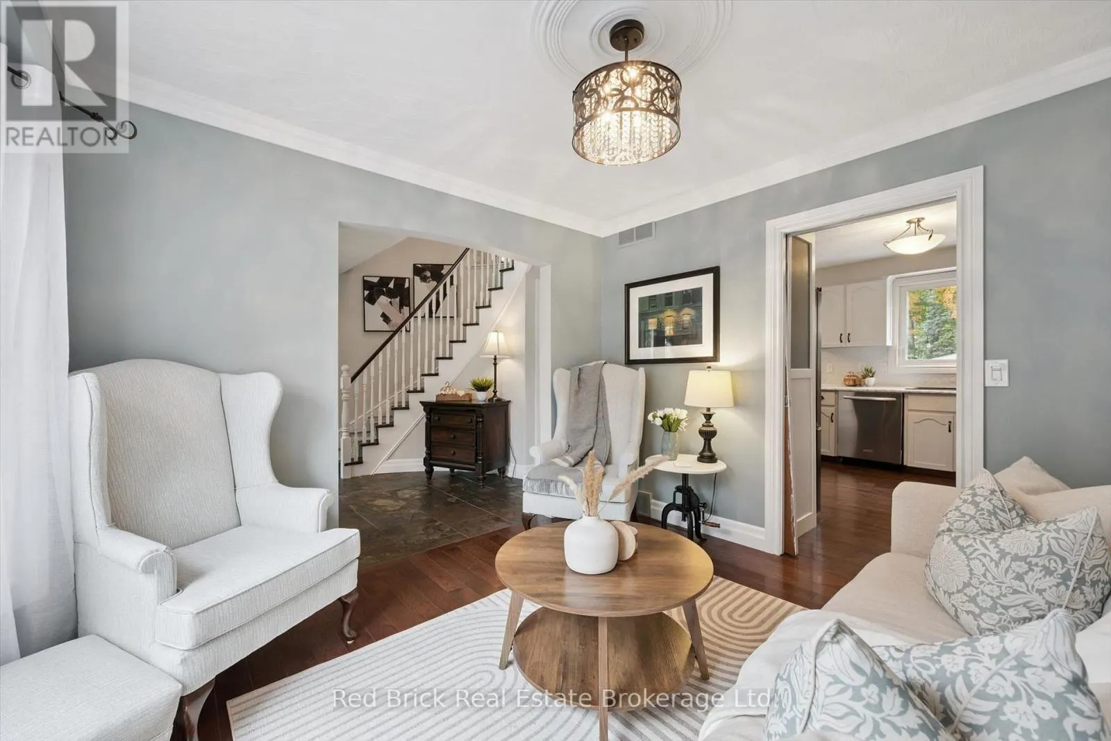 8 SUGARBUSH PLACE