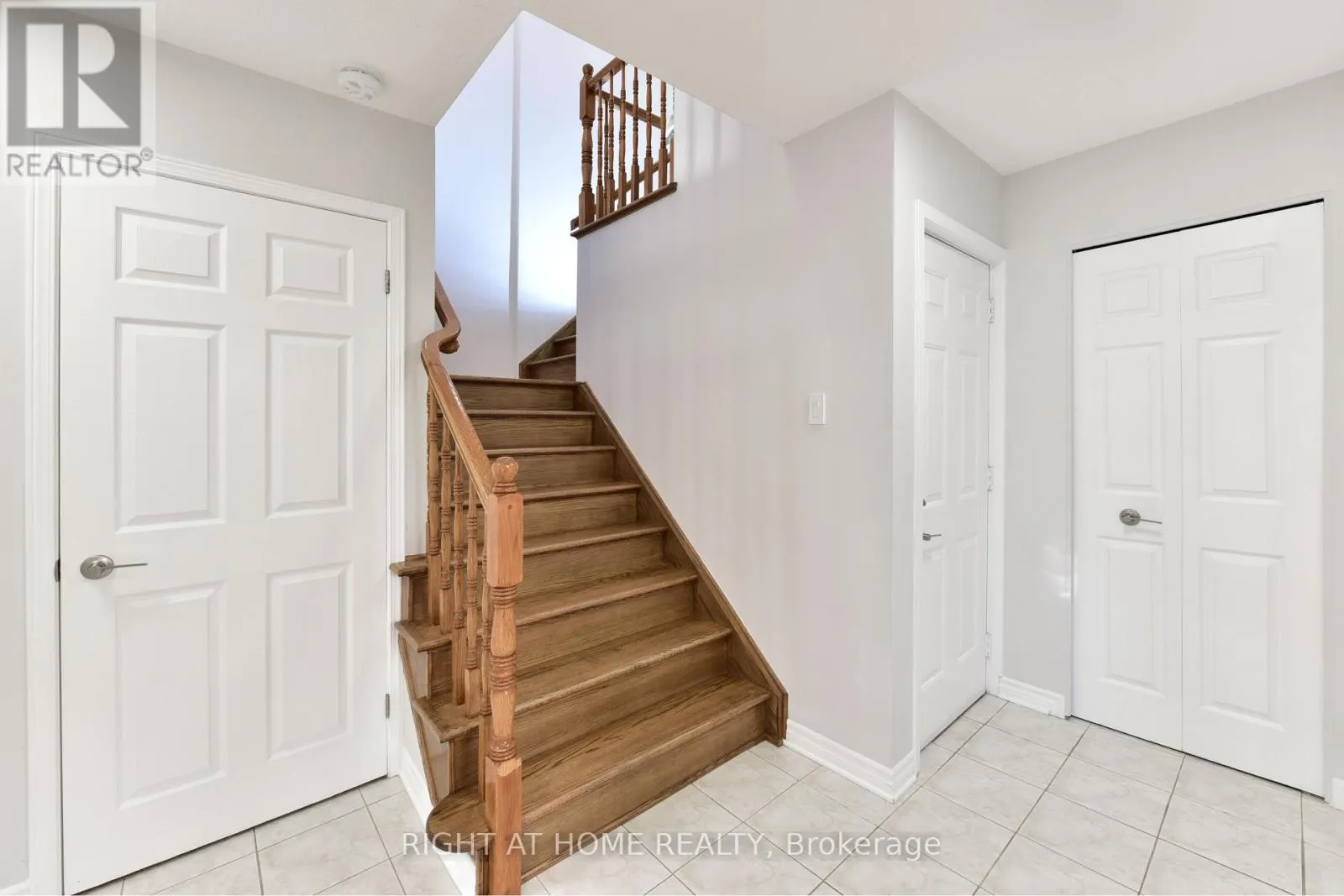 24 HARRINGTON COURT