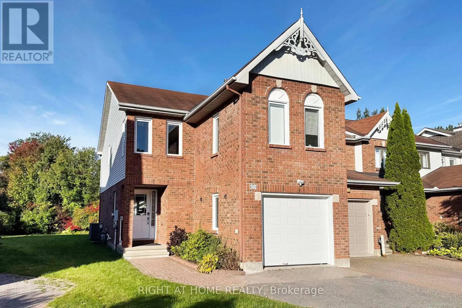24 HARRINGTON COURT