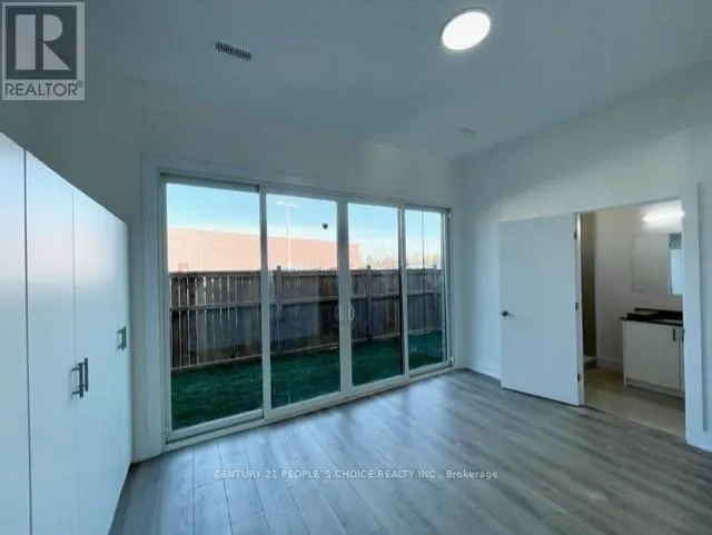 29 SUMMERSIDES MEWS
