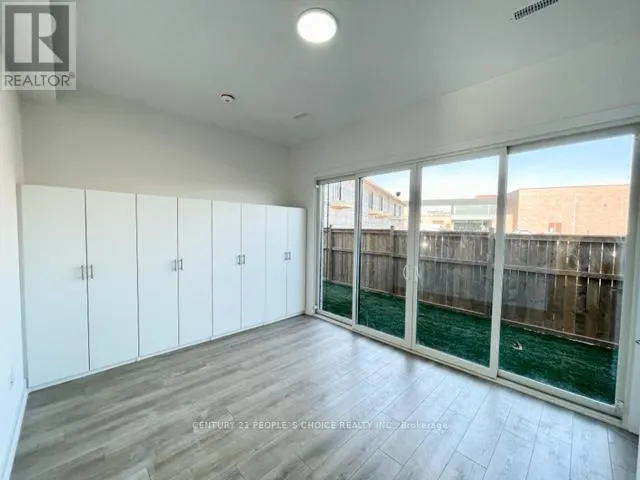 29 SUMMERSIDES MEWS