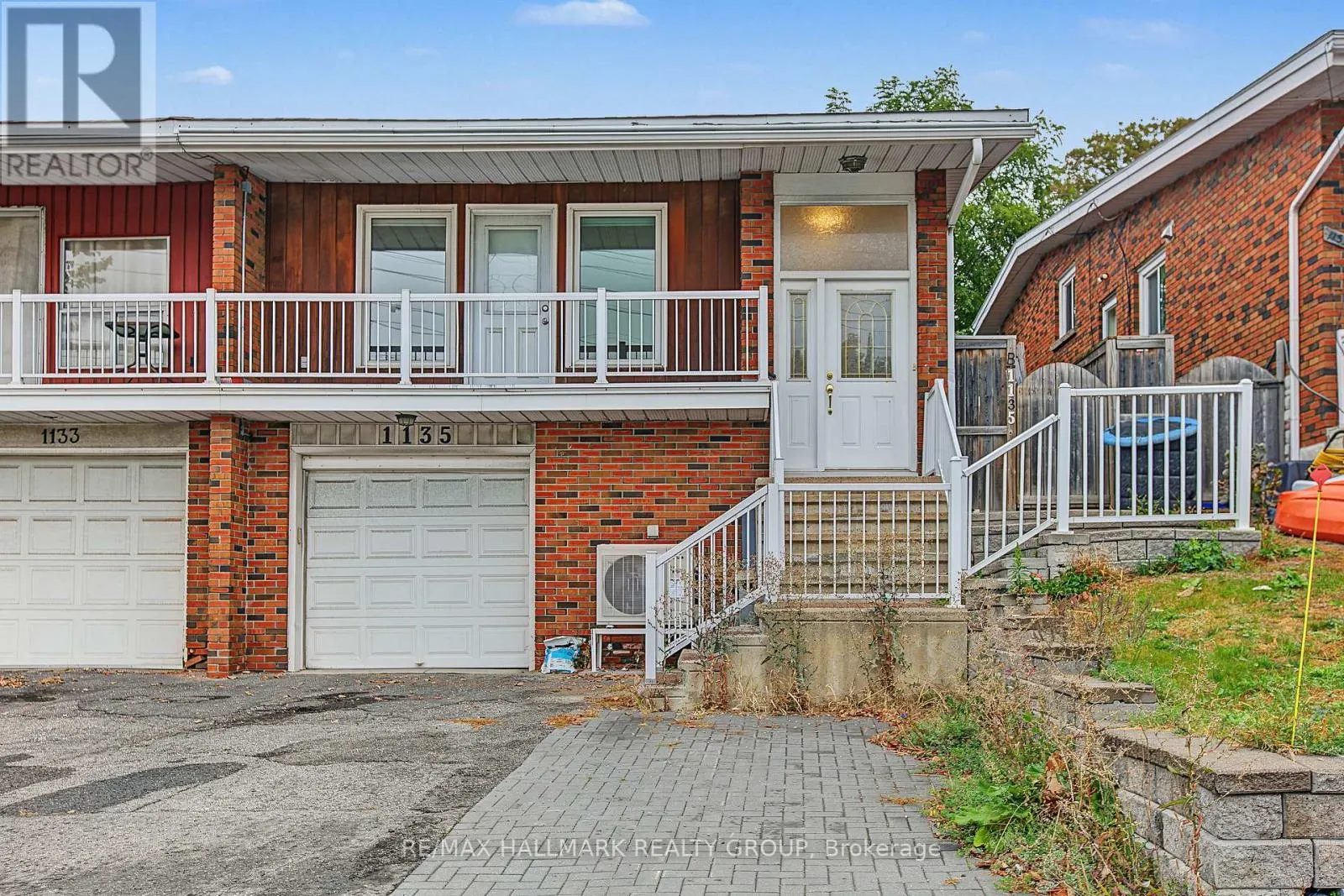 UNIT A (UPPER UNIT) - 1135 MAITLAND AVENUE