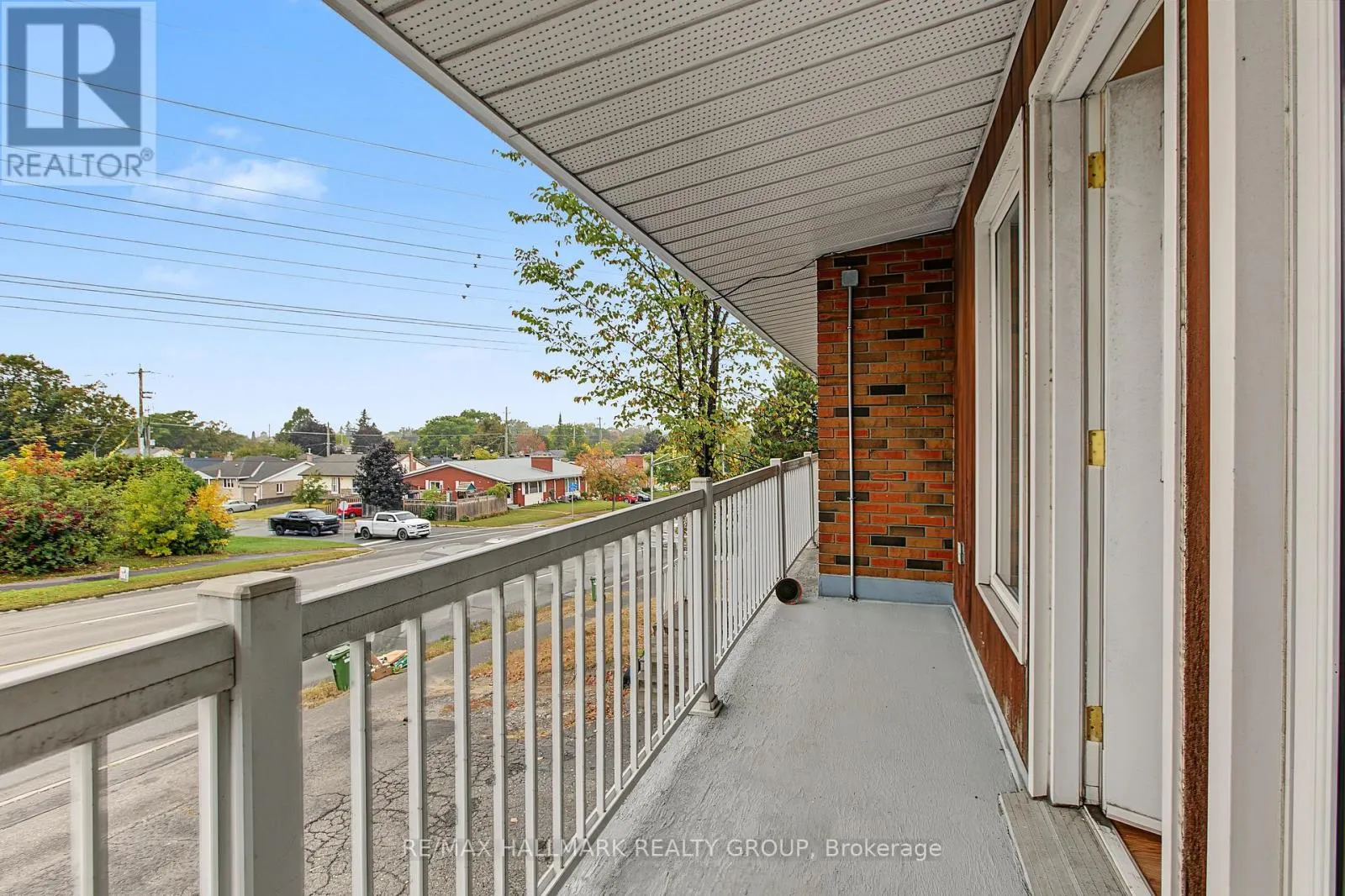 UNIT A (UPPER UNIT) - 1135 MAITLAND AVENUE