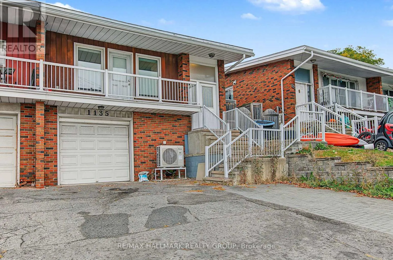 UNIT A (UPPER UNIT) - 1135 MAITLAND AVENUE