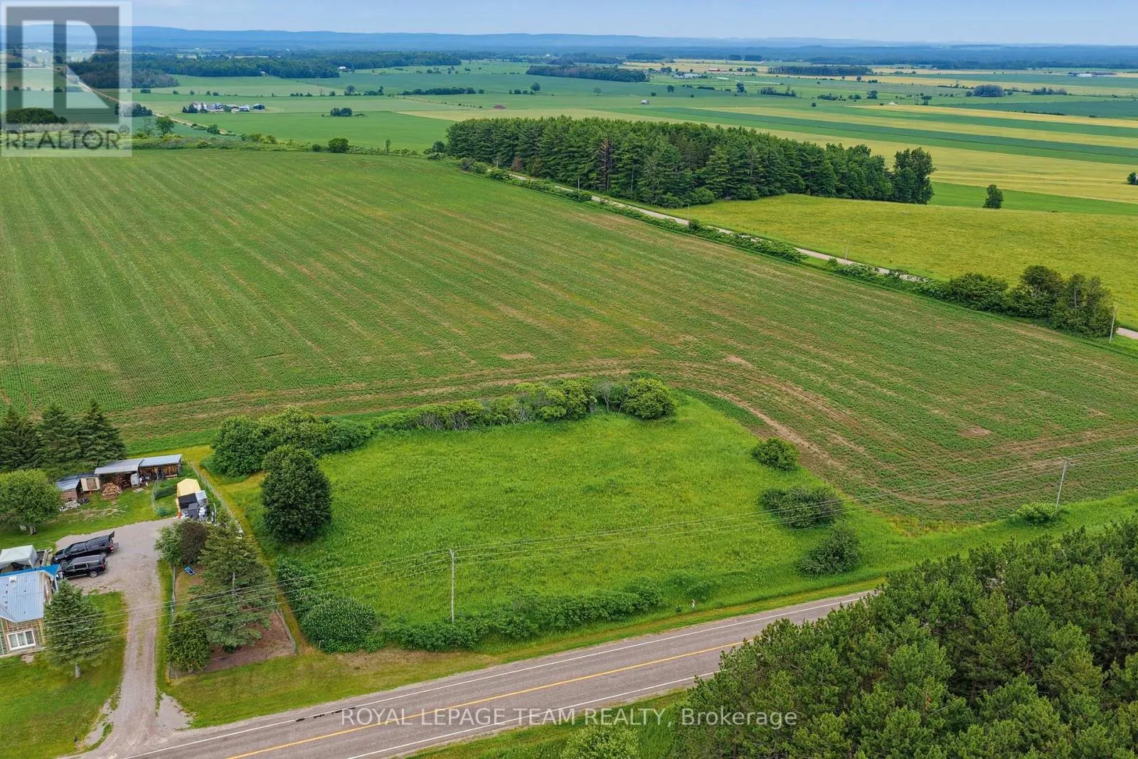 000 LOOKOUT ROAD