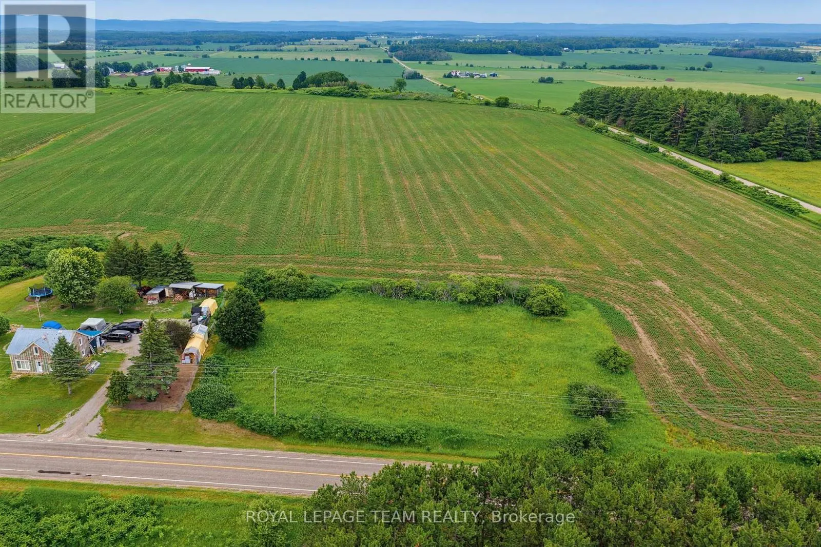 000 LOOKOUT ROAD