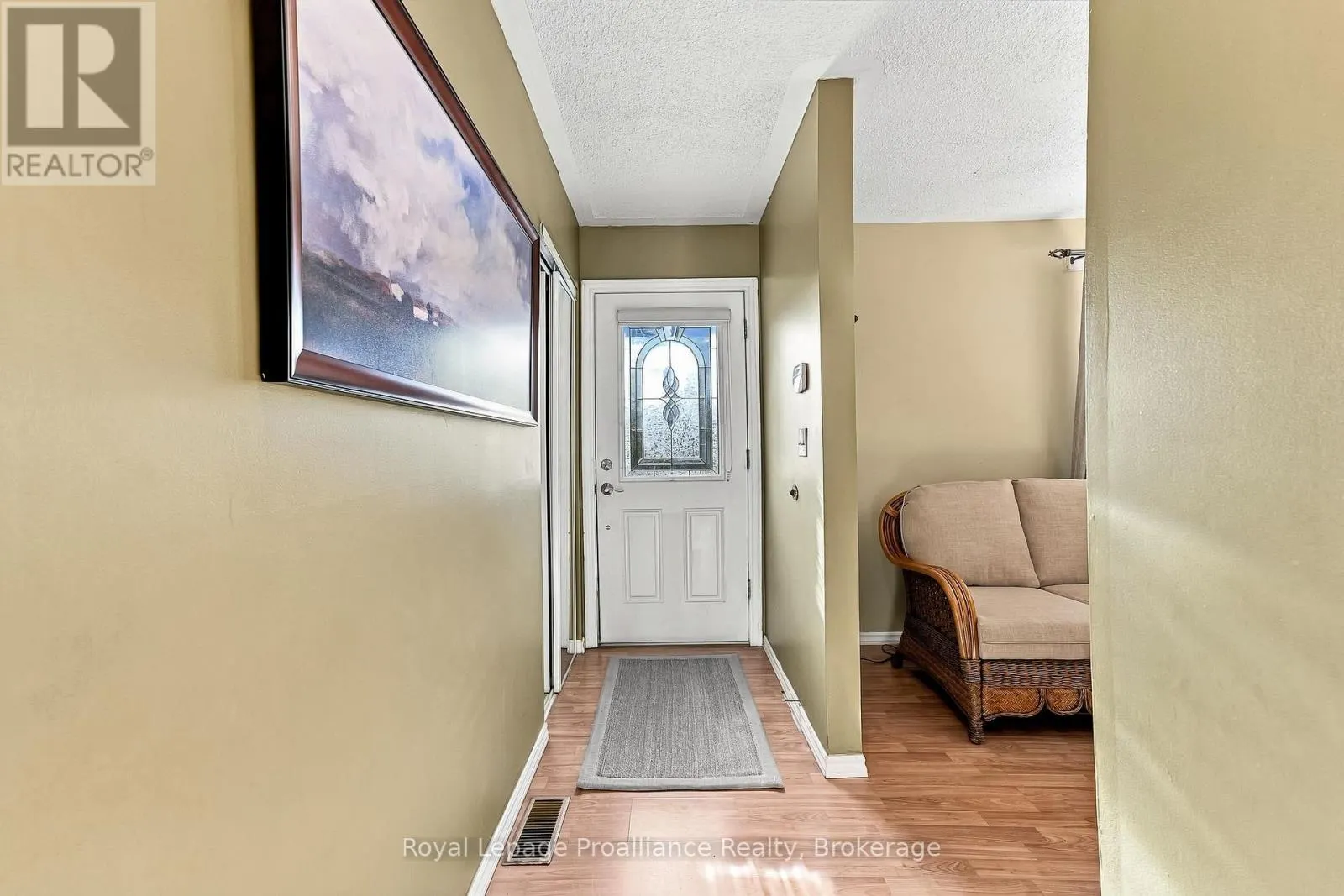 31 PERRY AVENUE